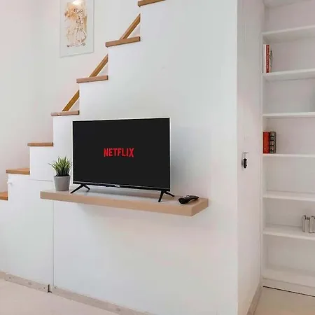 Urban Loft - Porta Romana 公寓 *